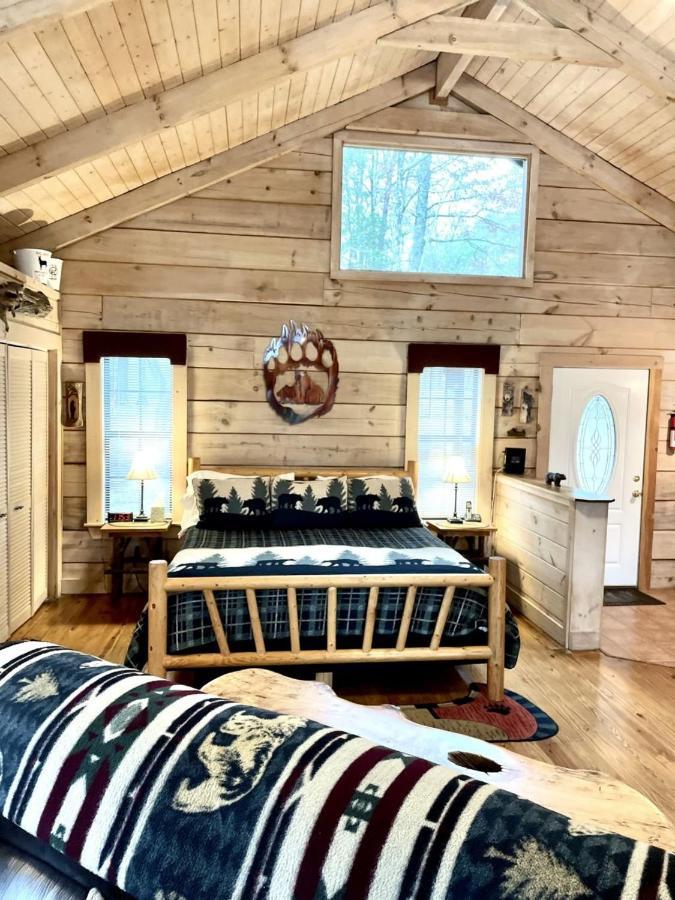 Crazy Bear - Motorcycle Friendly Home With Hot Tub And Grill Tellico Plains Exteriör bild